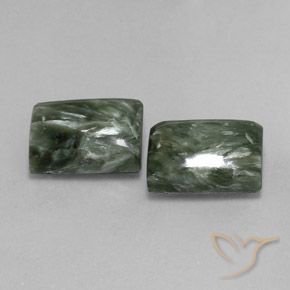 Gemme di Serafinito Verde naturale da 14.60 ct, Taglio a baguette, Opaco