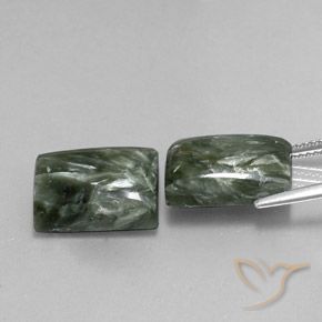 Gemme di Serafinito Verde naturale da 14.60 ct, Taglio a baguette, Opaco
