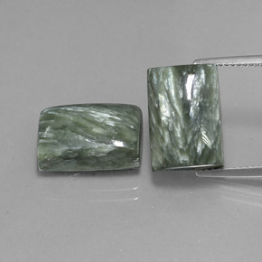 Serafinite naturale verde da  ct, baguette, opaco