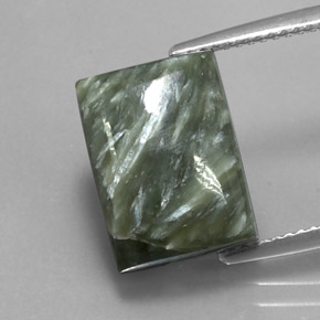 Serafinito Verde naturale da 7.85 ct, Taglio a baguette, Opaco