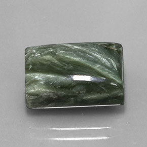 Serafinite naturale verde da 8,45 ct, baguette, opaco