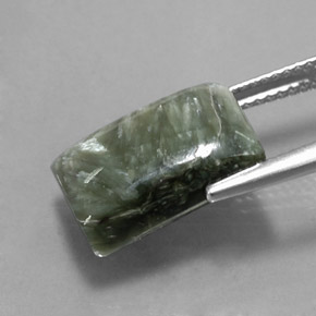 Serafinite naturale verde da 7,63 ct, baguette, opaco