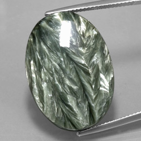 Serafinite naturale verde da 24,96 ct, taglio ovale, opaco