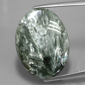 Serafinite naturale verde da 21,31 ct, taglio ovale, opaco