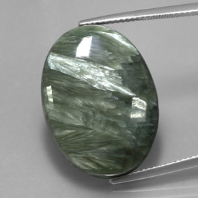 Serafinite naturale verde da 20,25 ct, taglio ovale, opaco