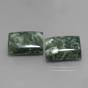 Serafinite naturale verde da  ct, baguette, opaco
