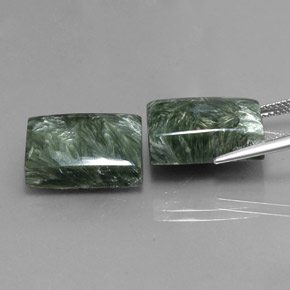 Serafinite naturale verde da  ct, baguette, opaco