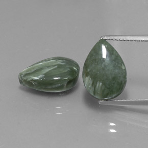 Serafinite naturale verde da 10,07 ct, taglio a pera, opaco