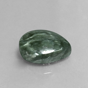 Serafinite naturale verde da 5,31 ct, taglio a pera, opaco