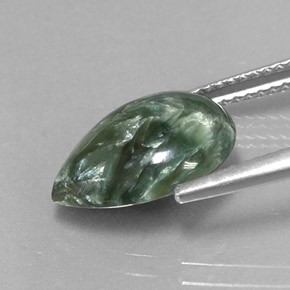 Serafinite naturale verde da 3,20 ct, taglio a pera, opaco