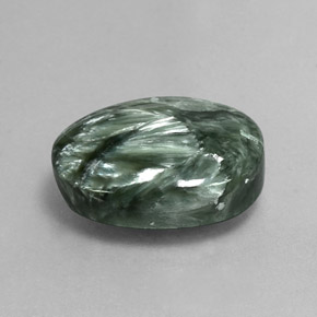 Serafinite naturale verde da 8,64 ct, taglio ovale, opaco