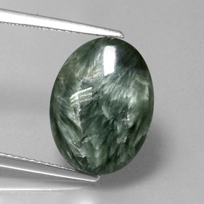 Serafinite naturale verde da 6,11 ct, taglio ovale, opaco