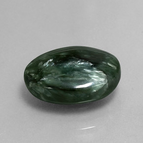 Serafinite naturale verde da 8,76 ct, taglio ovale, opaco