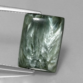 Serafinite naturale verde da 6,56 ct, baguette, opaco