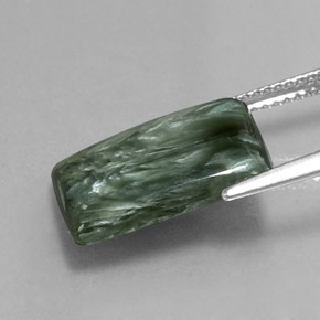 Serafinite naturale verde da 6,56 ct, baguette, opaco