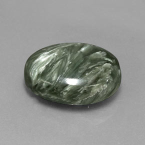 Serafinite naturale verde da 8,08 ct, taglio ovale, opaco
