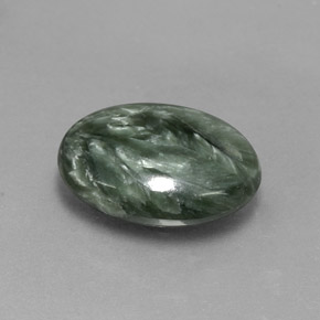 Serafinite naturale verde da 6,39 ct, taglio ovale, opaco