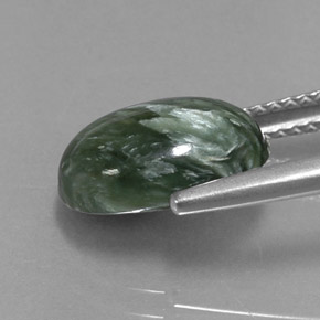 Serafinite naturale verde da 3,12 ct, taglio ovale, opaco
