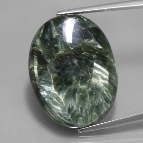 Serafinite naturale verde da 21,95 ct, taglio ovale, opaco