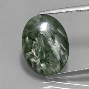 Serafinite naturale verde da 6,39 ct, taglio ovale, opaco
