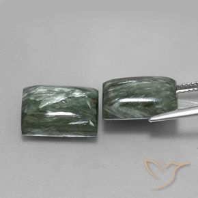 Gemme di Serafinito Verde medio naturale da 15.99 ct, Taglio a baguette, Opaco