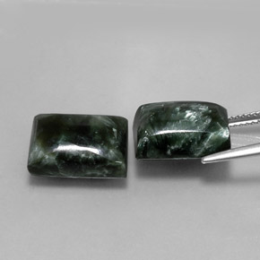 Serafinite naturale verde da  ct, baguette, opaco