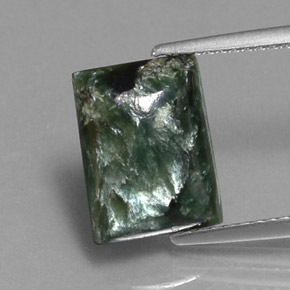 Serafinite naturale verde da 3,31 ct, baguette, opaco
