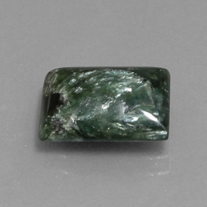 Serafinite naturale verde da 3,31 ct, baguette, opaco