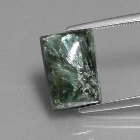 Serafinite naturale verde da 3,68 ct, baguette, opaco