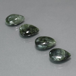 Serafinite naturale verde da 18,13 ct, taglio a pera, opaco