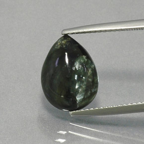 Serafinito Verde naturale da 4.00 ct, Forma a pera, Opaco