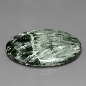Serafinito Verde naturale da 27.27 ct, Taglio ovale, Opaco