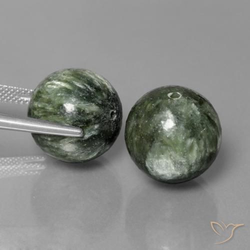 Gemme di Serafinito Verde medio naturale da 38.66 ct, Sfera, Opaco