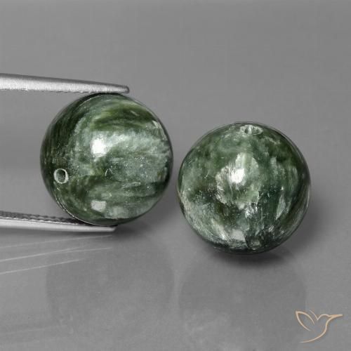 Gemme di Serafinito Verde grigiastro naturale da 36.86 ct, Sfera, Opaco