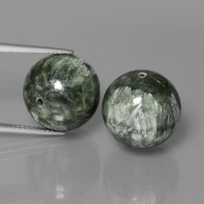 Serafinite naturale verde da 39,38 ct, sfera / palla, opaco
