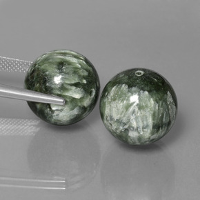 Serafinite naturale verde da 39,38 ct, sfera / palla, opaco