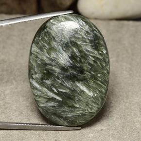 Serafinito Verde naturale da 50.25 ct, Taglio ovale, Opaco