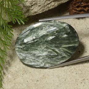 Serafinite naturale verde da 29,53 ct, taglio ovale, opaco