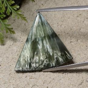 Serafinite naturale verde da 13,87 ct, forma fantasia, opaco