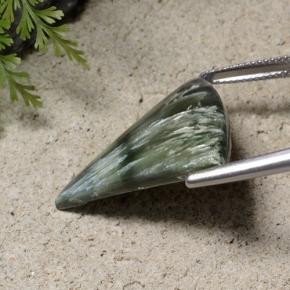 Serafinite naturale verde da 13,87 ct, forma fantasia, opaco