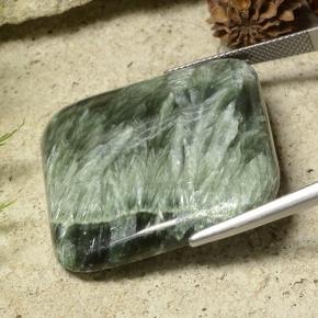 Serafinito Verde naturale da 44.32 ct, Taglio a cuscino, Opaco