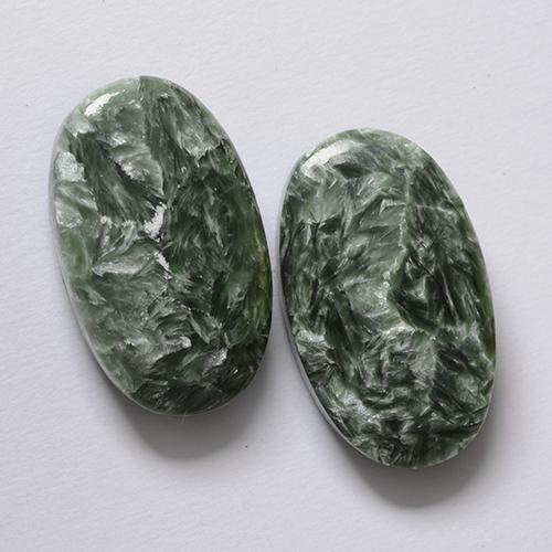 Gemme di Serafinito Verde naturale da 16.18 ct, Taglio ovale, Opaco
