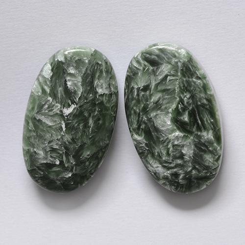 Gemme di Serafinito Verde naturale da 16.18 ct, Taglio ovale, Opaco