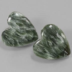 Serafinite naturale verde da 14,61 ct, a forma di cuore, opaco