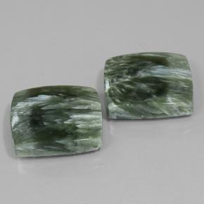 Gemme di Serafinito Verde medio naturale da 23.29 ct, Quadrato, Opaco
