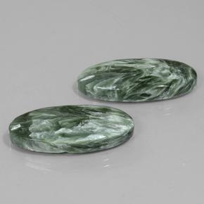 Gemme di Serafinito Verde naturale da 20.79 ct, Taglio ovale, Opaco