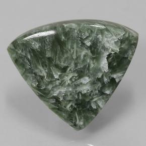 Serafinite verde medio naturale da 9,77 ct, trillion, opaco