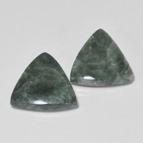 Serafinite naturale verde da 8,88 ct, trillion, opaco