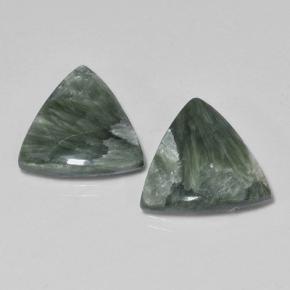 Serafinite naturale verde da 6,06 ct, trillion, opaco