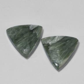 Serafinite naturale verde da 6,06 ct, trillion, opaco